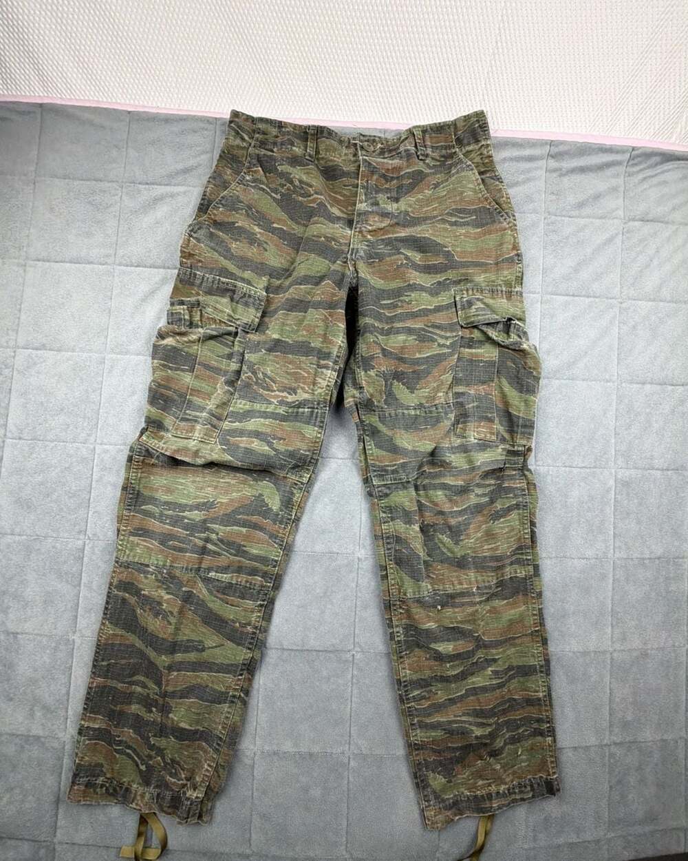 Vintage Tiger Stripe Camo Cargo Pants Utility Military Trousers